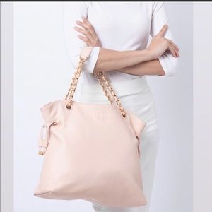 THEA SLOUCHY CHAIN TOTE